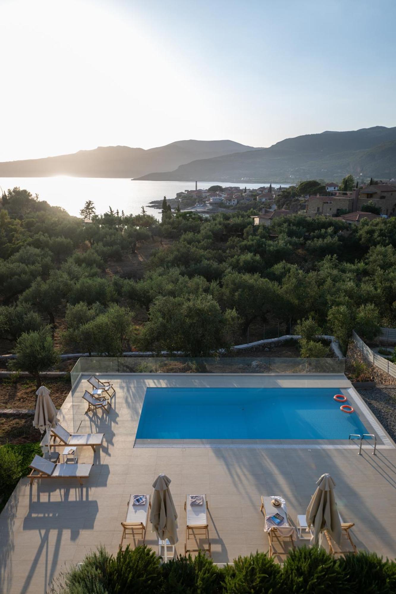 Ipsό Kardamyli Apartment Екстериор снимка